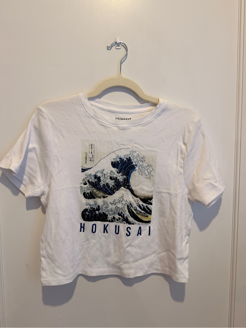 Primark White Crop Tee with Blue Hokusai Wave